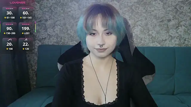 LeisaHopperstad online show from April 23, 2:30 pm