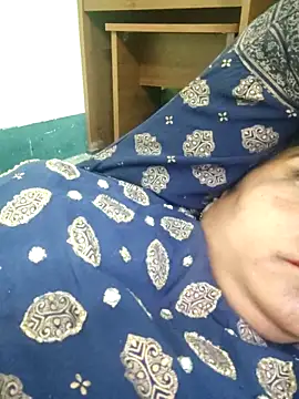 navyasree143 online show from March 7, 10:23 am