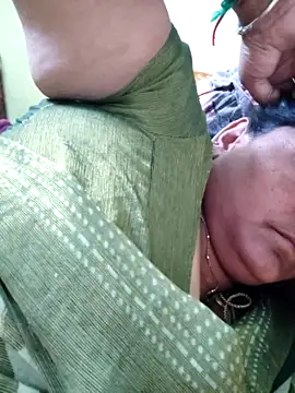 navyasree143 online show from April 10, 9:58 am