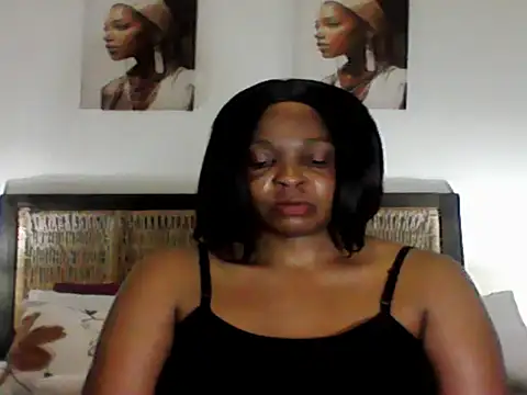 Snapshot of Blacksashaxx chatting on December 19, 7:10 pm Blacksashaxx online show from December 19, 7:10 pm