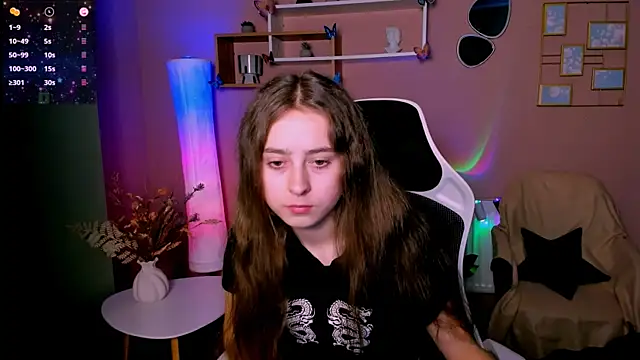 rebecca smile online show from November 7, 1:22 pm