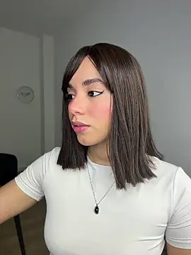 Capricho 01 online show from April 9, 6:02 pm