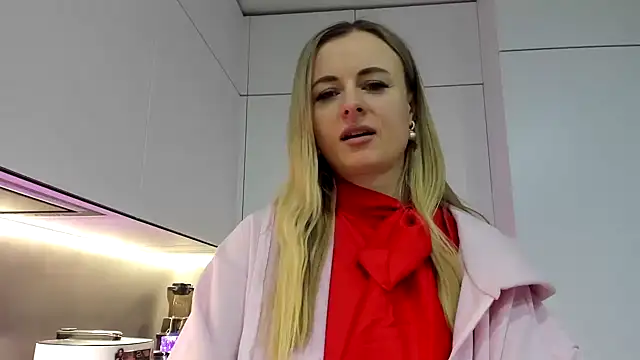 Lorimeth online show from February 15, 6:04 pm