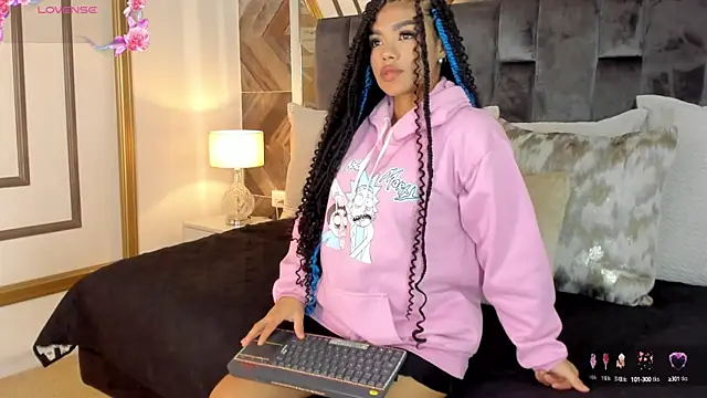 NaylaGrey online show from October 6, 11:40 am