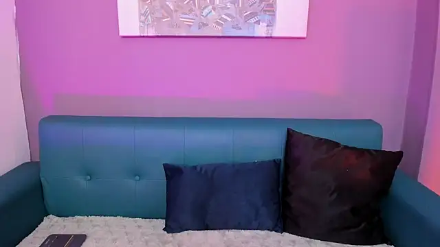 Alessiia   online show from November 27, 3:08 am