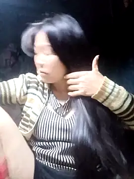 Snapshot of bree-zz chatting on February 20, 1:46 am bree-zz online show from February 20, 1:46 am