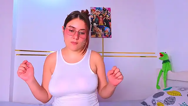 Snapshot of LyraCarter chatting on February 26, 5:28 am LyraCarter online show from February 26, 5:28 am