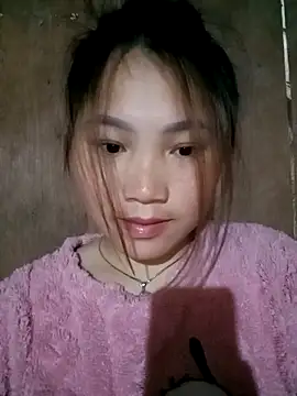 min-xinh online show from February 8, 9:51 pm