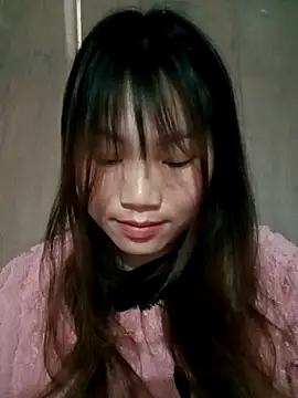 min-xinh online show from March 7, 6:21 am