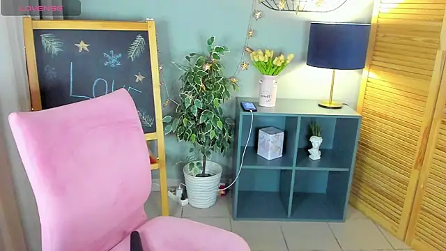 CamillaDreamer online show from March 8, 2:04 am