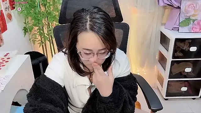 NEWONETO online show from February 5, 6:34 pm