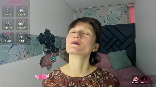 Valery More   online show from February 15, 3:09 pm