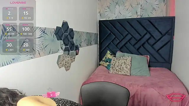 Valery More   online show from February 17, 1:07 pm