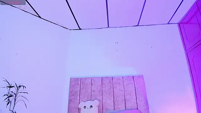 Mila 1wood online show from June 19, 12:42 pm