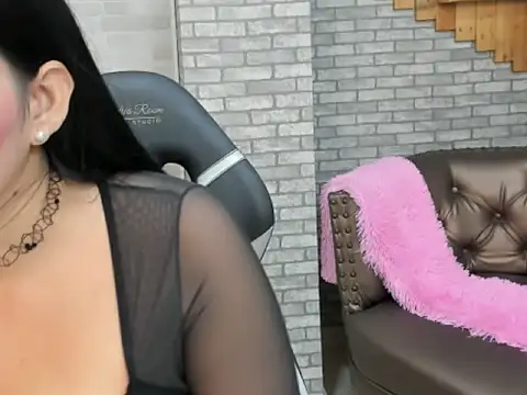 Alisonn Doll online show from October 18, 1:12 pm