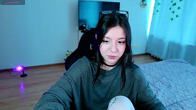 Azaliya Haze online show from March 18, 8:50 am