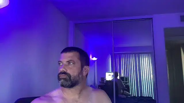 ThickRiver242 online show from June 20, 2:25 am