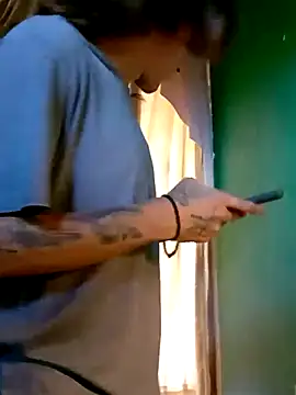 monroedelrey online show from February 25, 4:49 pm