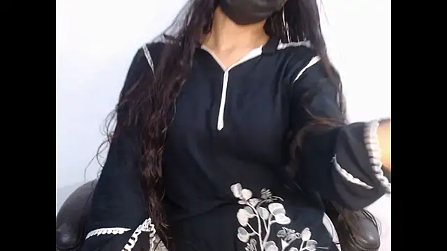 sexy yuvi online show from September 30, 5:12 am