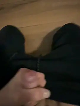 heet1998 online show from March 5, 12:12 pm