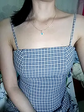 Snapshot of BiCute688 chatting on February 21, 3:35 pm BiCute688 online show from February 21, 3:35 pm