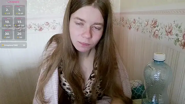 0nlyLola online show from October 13, 8:47 am