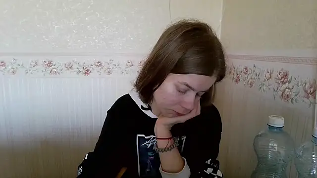 0nlyLola online show from October 30, 8:16 am