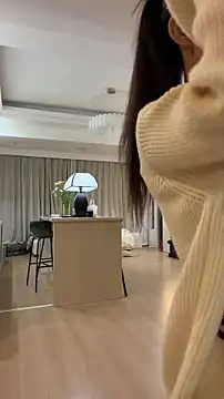 Snapshot of xiaowan_x chatting on March 1, 1:35 pm xiaowan x online show from March 1, 1:35 pm