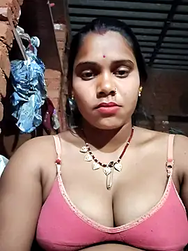 Snapshot of Katrina_kaif143 chatting on February 14, 3:53 pm Katrina kaif143 online show from February 14, 3:53 pm