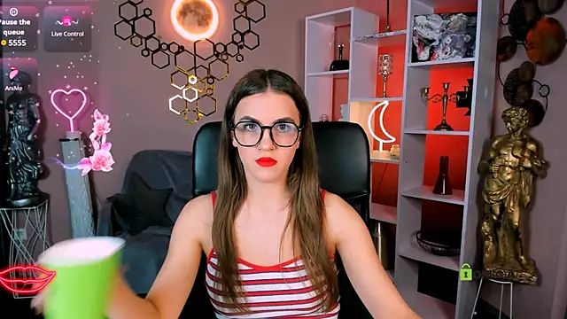 lina fox12 online show from October 18, 12:39 pm