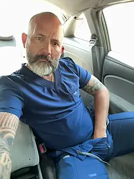 Snapshot of fuckadilf chatting on June 3, 4:45 pm fuckadilf online show from June 3, 4:45 pm