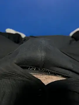 Snapshot of juan41050 chatting on January 11, 11:10 pm juan41050 online show from January 11, 11:10 pm