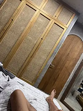 HenryLee1983-cums online show from April 13, 5:29 pm