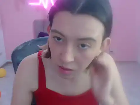 cristal hills 19 online show from November 22, 3:33 pm