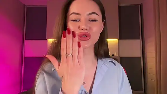 AlmaryKim online show from January 21, 7:39 pm