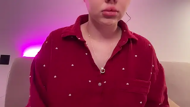 AlmaryKim online show from January 9, 10:11 pm