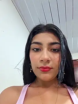 Snapshot of Sweed-virgin-pussy chatting on June 7, 7:39 pm Sweed-virgin-pussy online show from June 7, 7:39 pm
