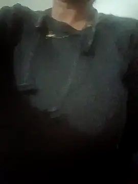 LOVE-VIKA online show from February 4, 8:25 pm