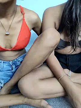 Unique girls90 online show from May 6, 12:10 pm