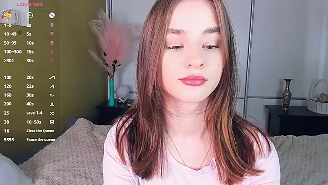 JinnyMcie online show from March 21, 9:25 am