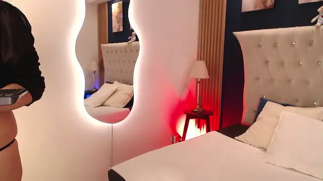 Snapshot of GloryShine chatting on February 27, 12:38 pm GloryShine online show from February 27, 12:38 pm