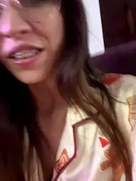 fanyabbey online show from December 20, 5:47 am