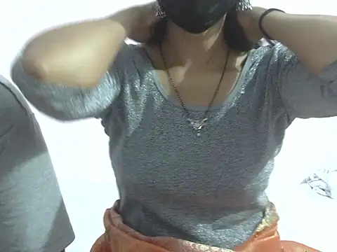 Snapshot of Laila_Cute chatting on February 8, 2:59 am Laila Cute online show from February 8, 2:59 am