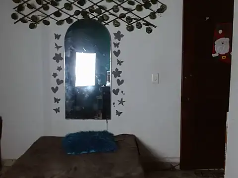 Snapshot of Ebony_luna chatting on January 12, 6:13 pm Ebony luna online show from January 12, 6:13 pm