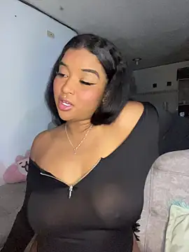 mitschellfox21 online show from December 5, 4:43 am