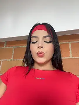 ArieliciousXXX online show from April 18, 1:15 pm