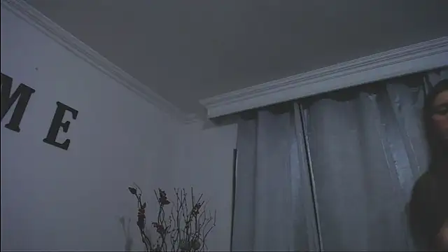 sweet christtydiaz online show from May 16, 12:07 am
