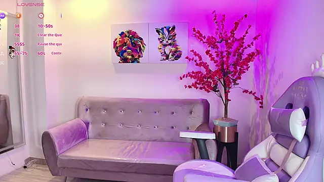 Snapshot of Summer_miller chatting on January 15, 11:37 am Summer miller online show from January 15, 11:37 am