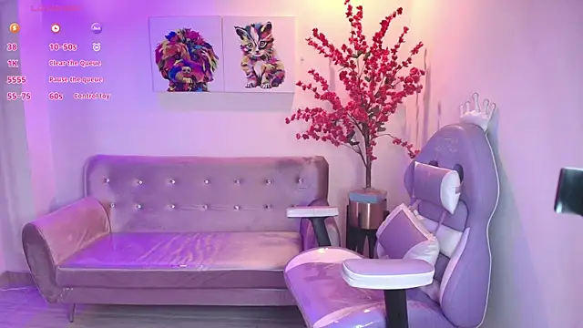 Snapshot of Summer_miller chatting on January 17, 11:26 am Summer miller online show from January 17, 11:26 am