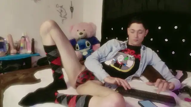 Tyler cat online show from February 14, 11:40 am